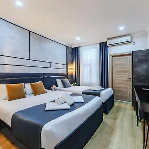 Otel La Pazza
